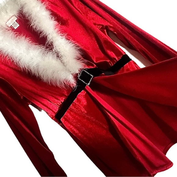 ηεω Velvet Santa Robe & G-String Set Red w/ White Feather Trim Secret Treasures - Picture 14 of 14